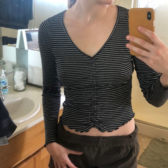 Hollister long sleeve striped top - Picture 2 of 4